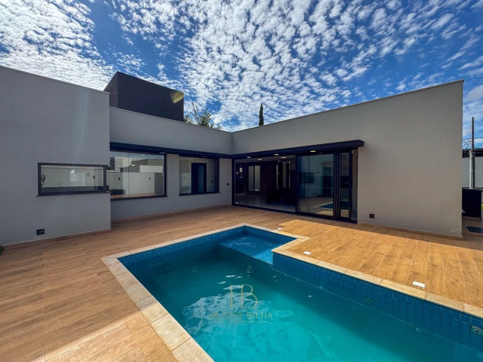 Imagens do imóveis CASA A VENDA CONDOMINIO SUN LAKE RESIDENCE