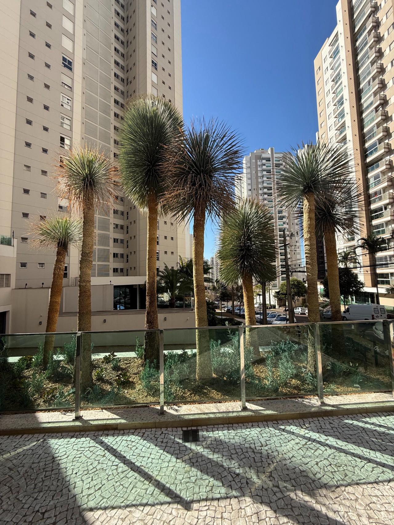 Imagens do imóveis Apartamento de alto padrão a venda no condomínio Edifício Landmark no bairro Gleba Fazenda Palhano - Londrina/PR