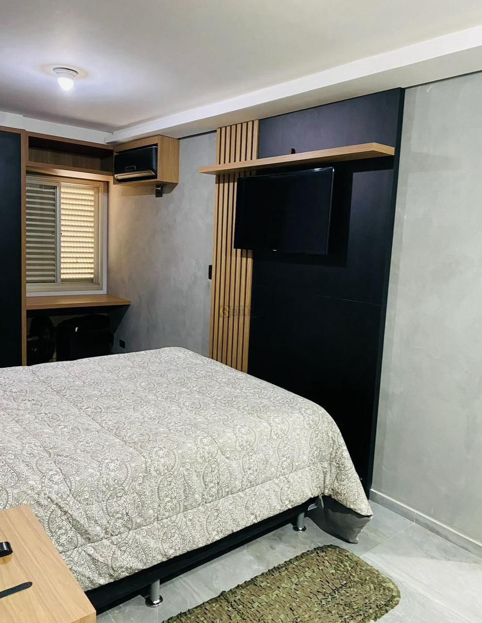 Imagens do imóveis Triplex a venda no condomínio Edifício Ville Dampezzo no bairro Jardim Higienópolis