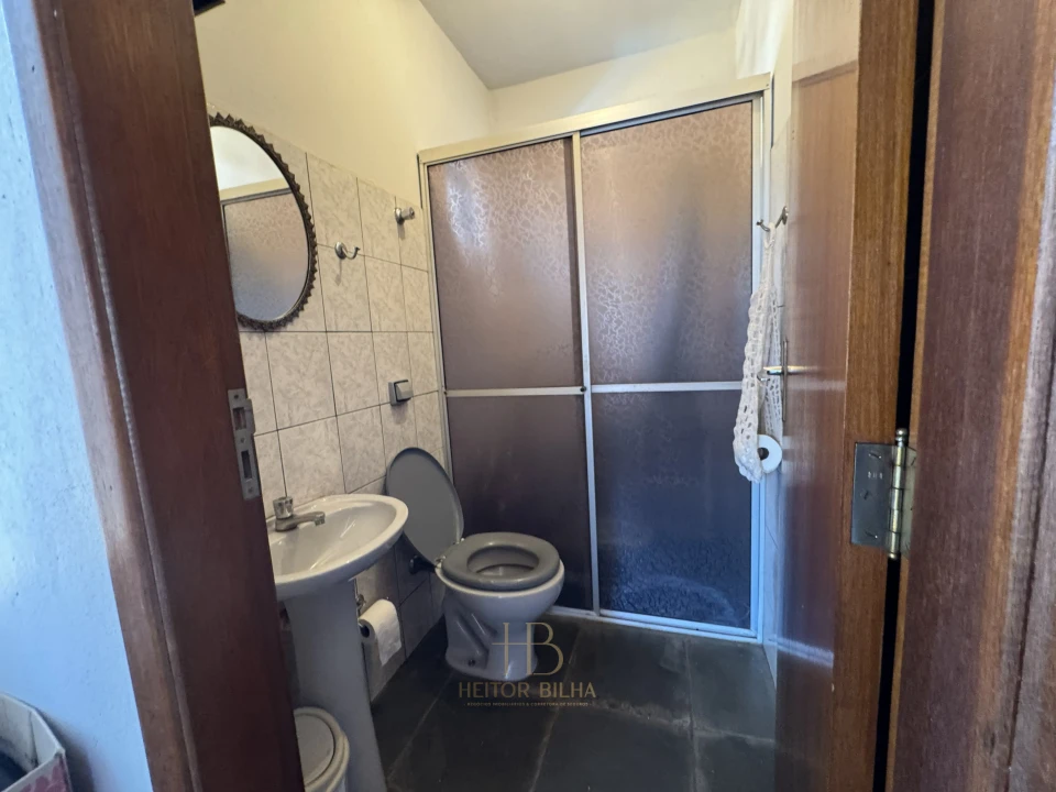 Imagens do imóveis Casa à Venda em Londrina no Jardim Champagnat, Região Oeste de Londrina