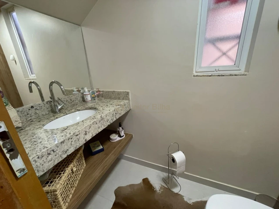 Imagens do imóveis Casa para Alugar em Condomínio Horizontal