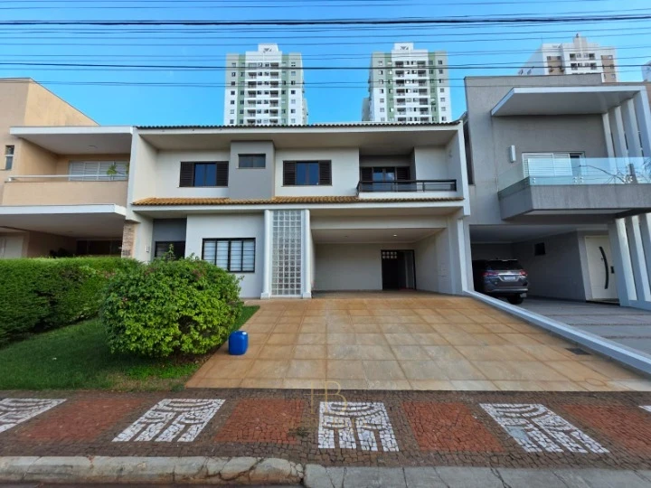 Imagens do imóveis Casa no Condomínio Vale das Araucárias