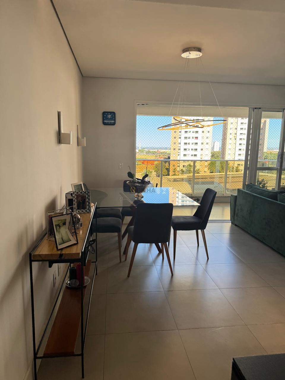 Imagens do imóveis Apartamento à venda no condomínio Edifício Kensington Gardens