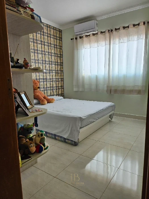 Imagens do imóveis Sobrado À Venda Terras De Santana Londrina