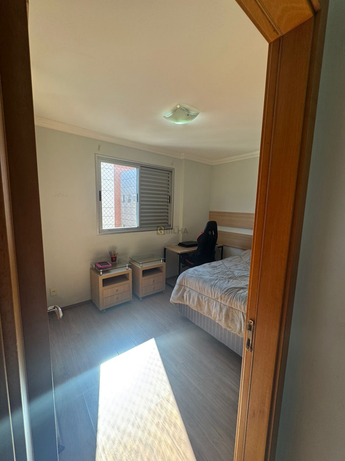 Imagens do imóveis Apartamento a venda no condomínio Edifício Due Torri no bairro Bela Suiça
