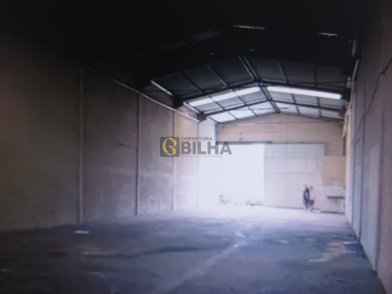 Imagens do imóveis Barracão à Venda  - Saída Para Ibiporã