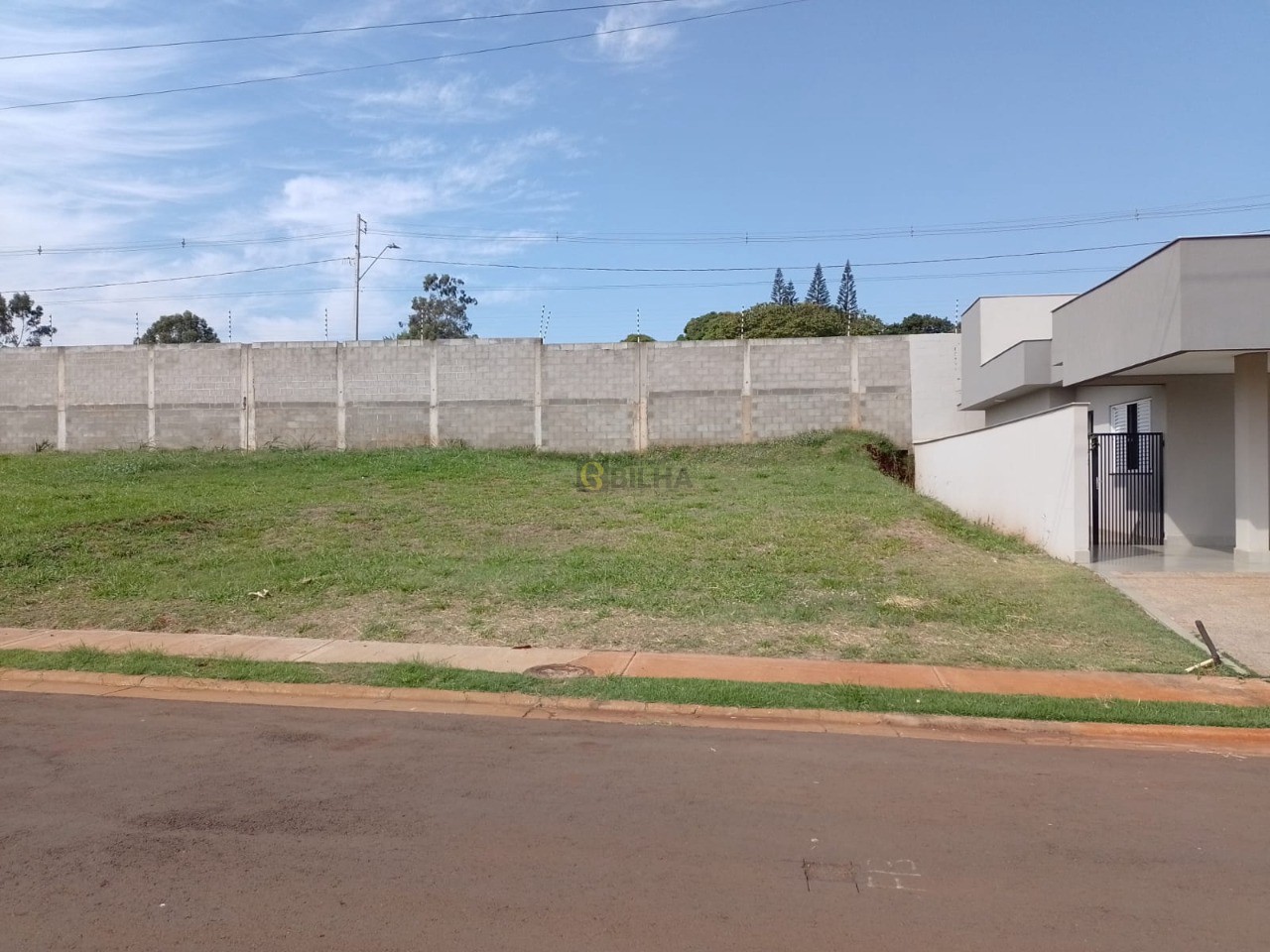 Imagens do imóveis Terreno a venda no condomínio Condominio Golden Park II Residence no bairro Marumbi