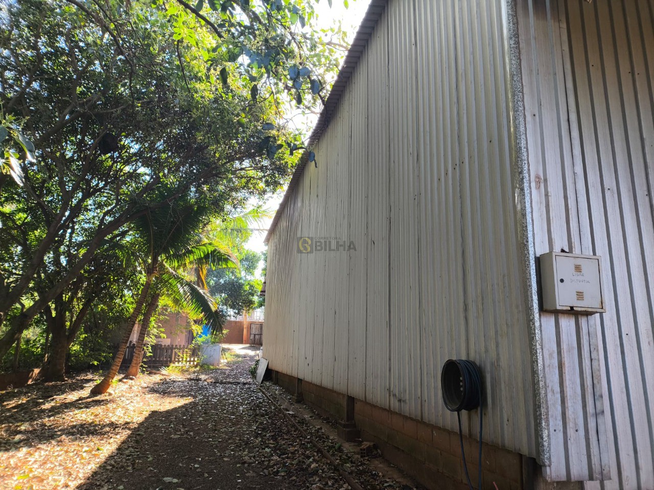 Imagens do imóveis Barracão para alugar  no bairro Gleba Jacutinga