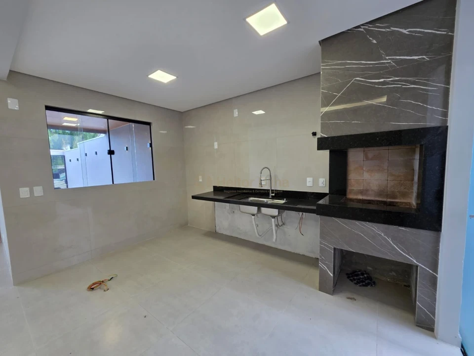 Imagens do imóveis Casa Nova à Venda no Jd. Alpes