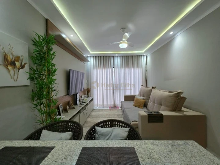 Imagens do imóveis Casa com Edícula no Jd. São Pedro