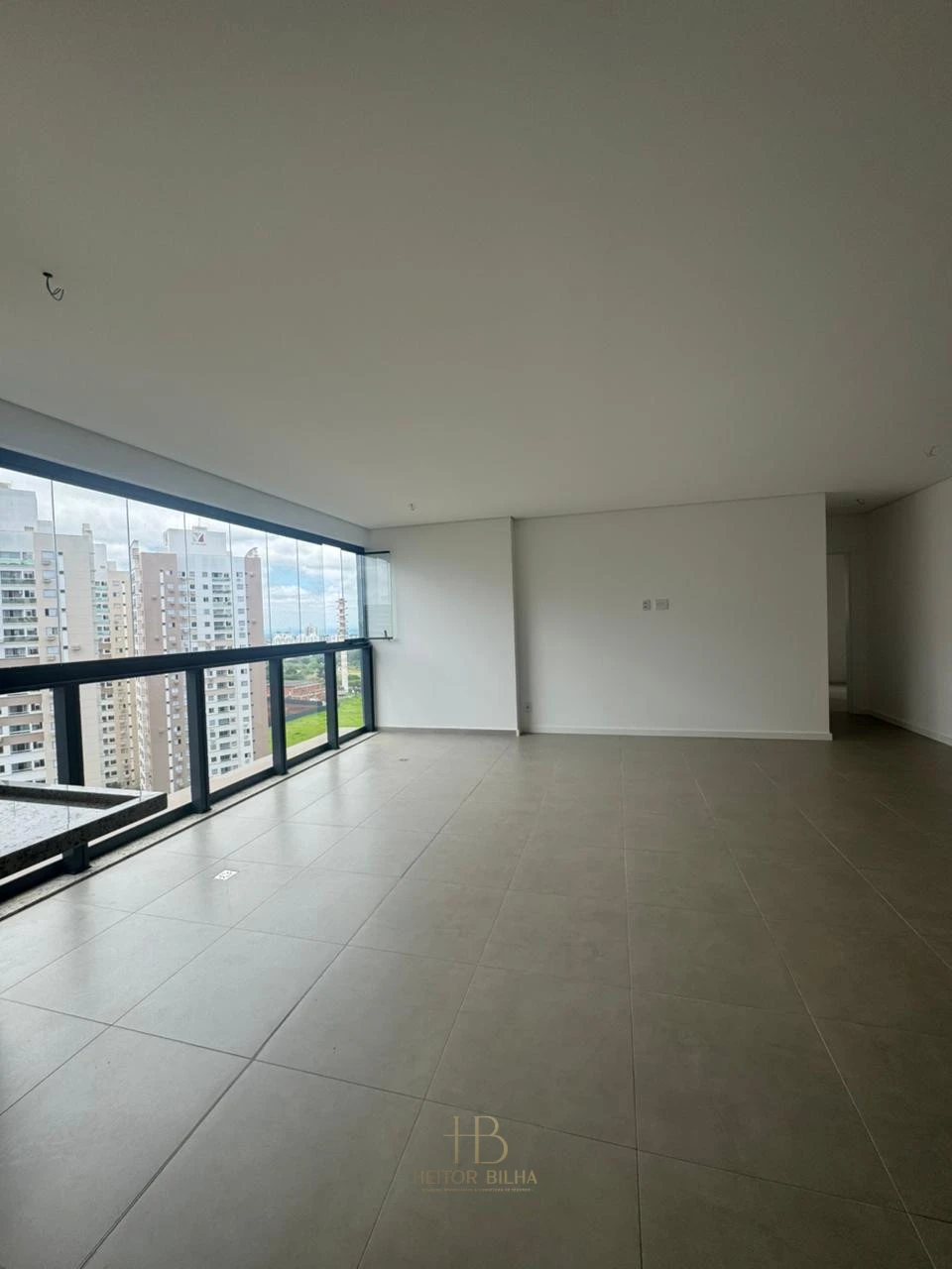 Imagens do imóveis Apartamento a venda no condomínio EDIFÍCIO TAY na Gleba Palhano