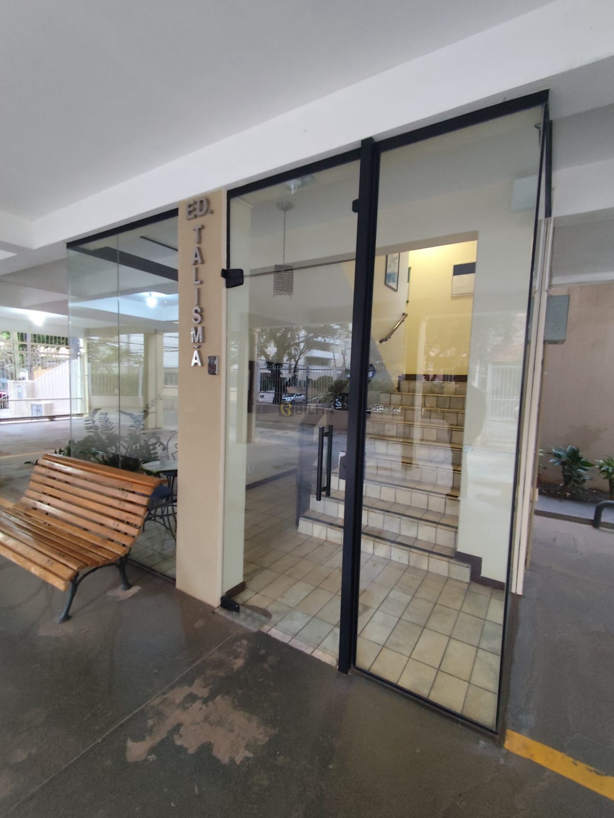 Imagens do imóveis Kitnet /studio para alugar no Condomínio Edifício Talismã no Centro