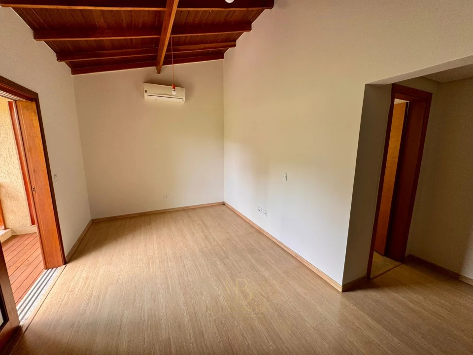 Imagens do imóveis CASA A VENDA CONDOMINIO ROYAL FOREST