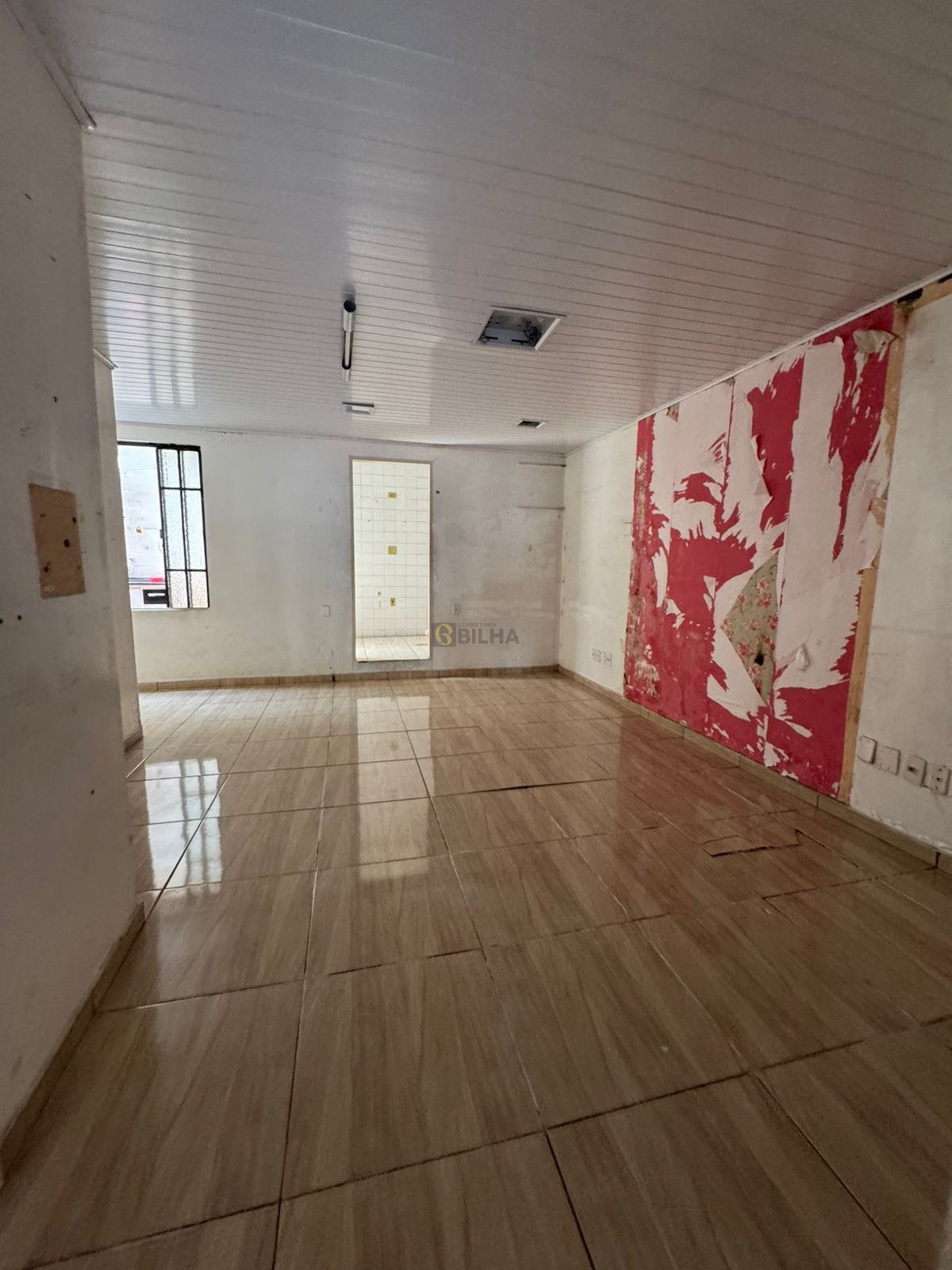 Imagens do imóveis Salão Comercial para Alugar na Av. Tiradentes