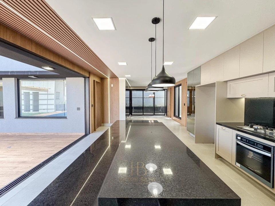 Imagens do imóveis CASA A VENDA CONDOMINIO SUN LAKE RESIDENCE