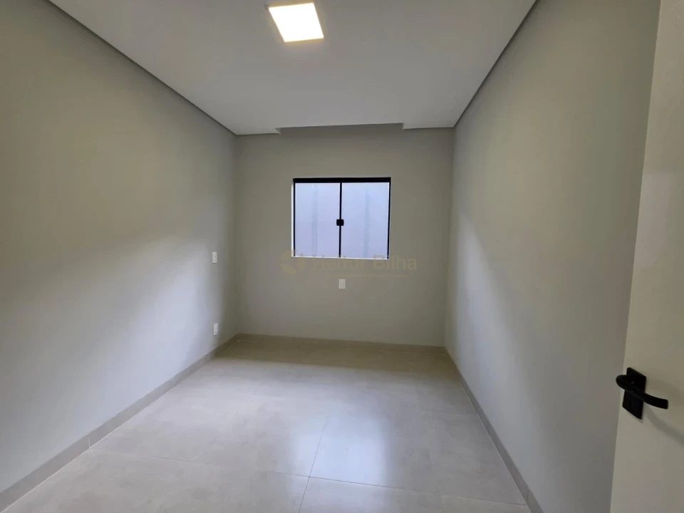 Imagens do imóveis Casa Nova à Venda no Jd. Alpes