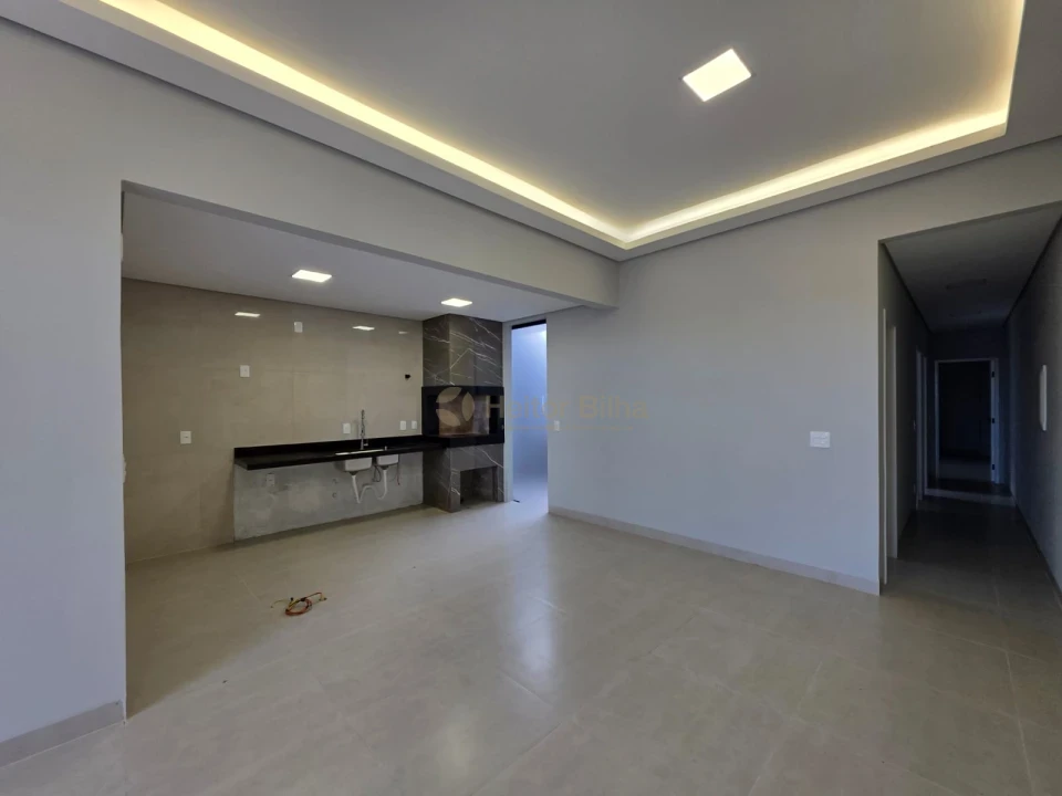 Imagens do imóveis Casa Nova à Venda no Jd. Alpes