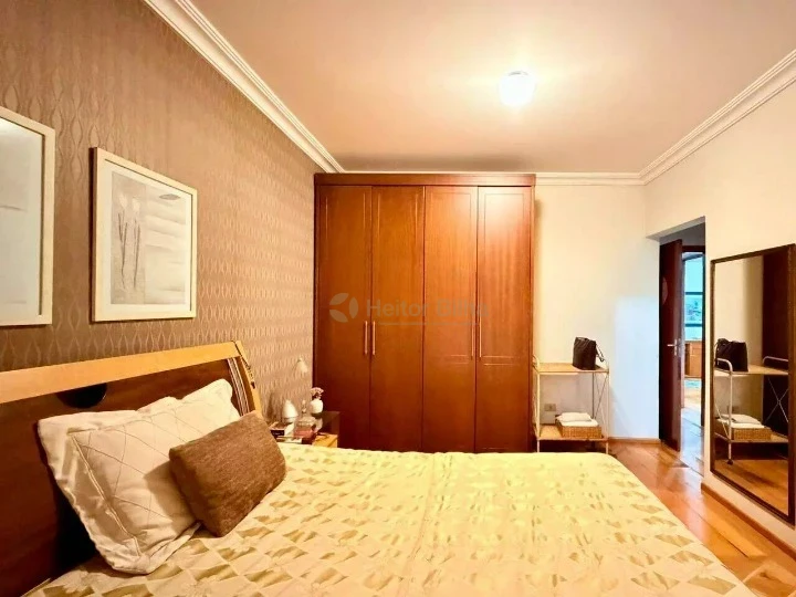 Imagens do imóveis Casa Assobradada Jd. Universitário
