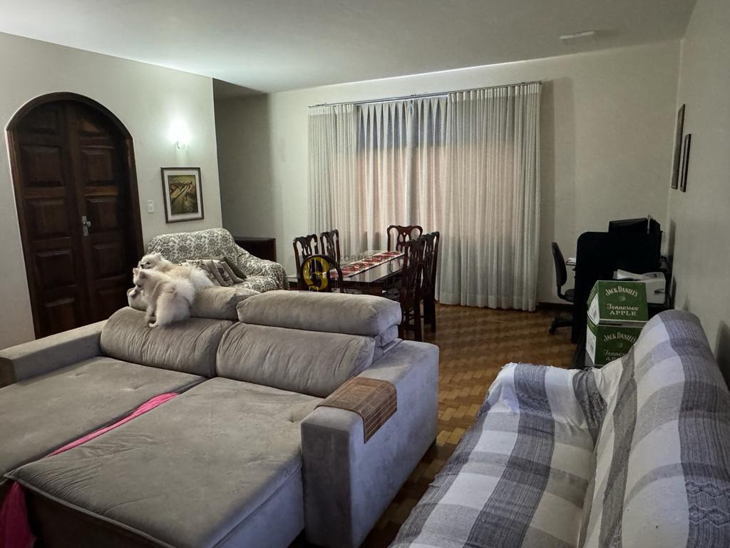 Imagens do imóveis Imperdível oportunidade! Linda Casa à venda no Jardim Shangri-la