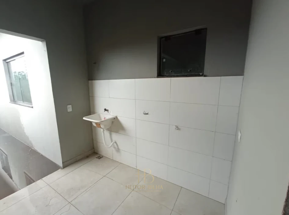Imagens do imóveis Casa Geminada À Venda  no Bairro  Colinas