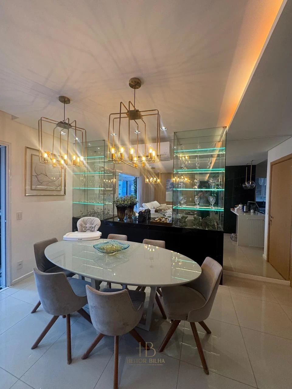 Imagens do imóveis APARTAMENTO PARA LOCAÇÃO TRESOR  RESIDENCE