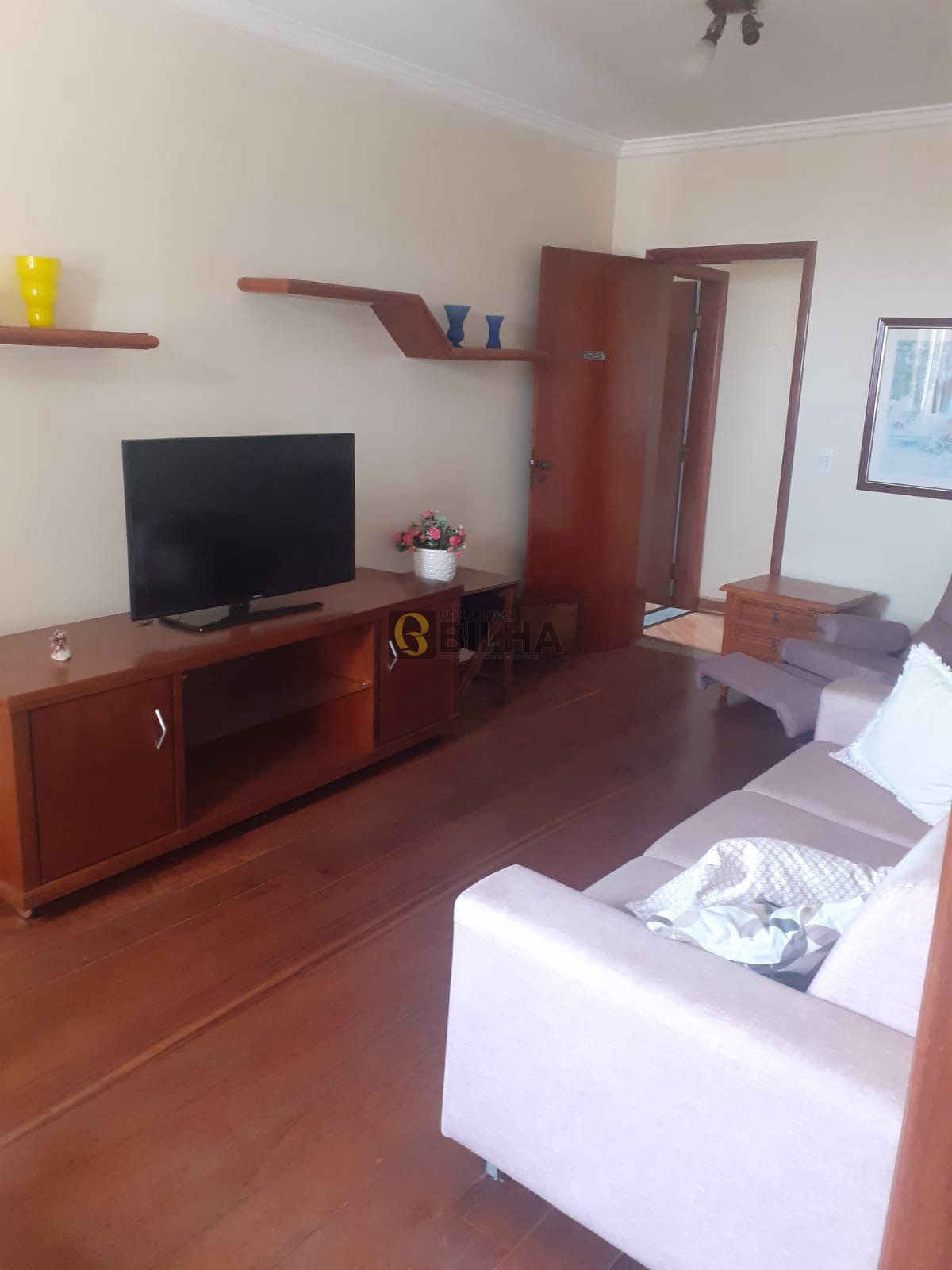Imagens do imóveis Apartamento à venda no Condomínio Ed Lord Lovat no bairro Centro