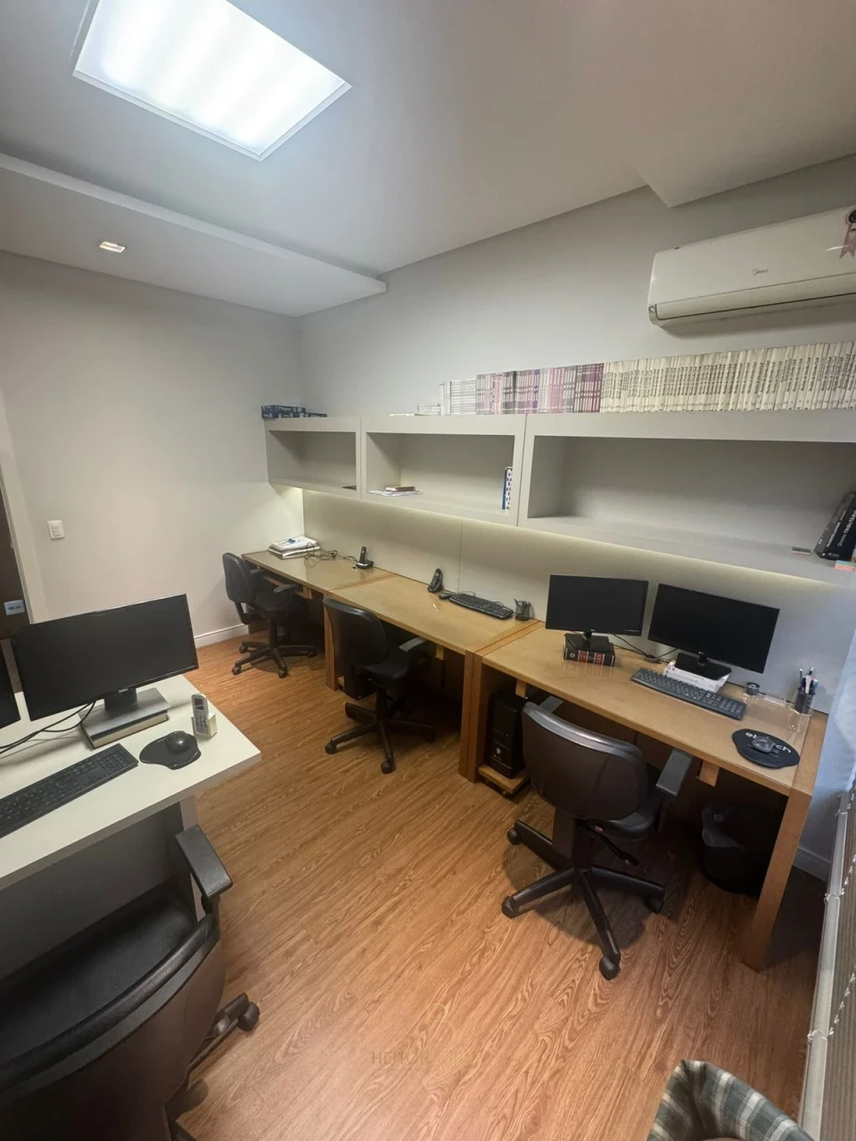 Imagens do imóveis Comercial À Venda E Locação TORRE DI PIETRA Gleba Fazenda Palhano Londrina