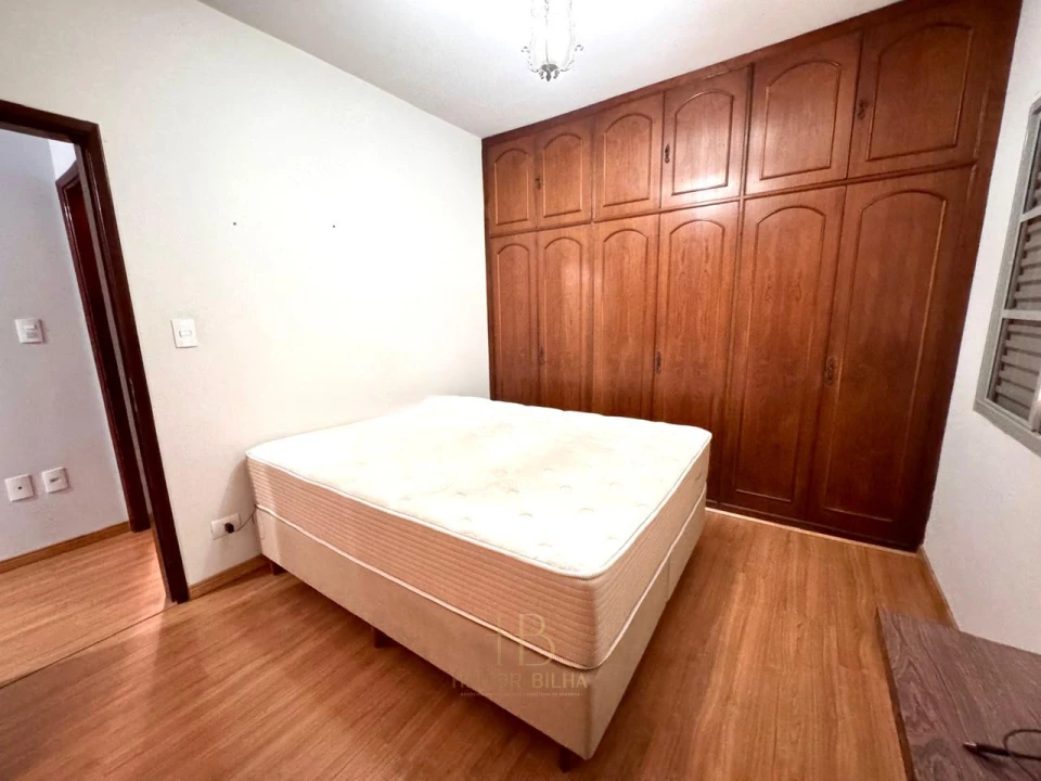 Imagens do imóveis Ampla Casa à Venda Próximo ao Zerão