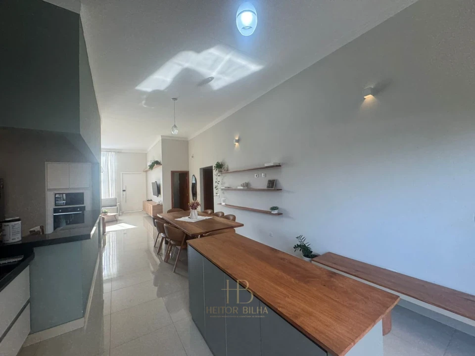 Imagens do imóveis CASA PARA LOCAÇÃO  CONDOMINIO ROYAL FOREST