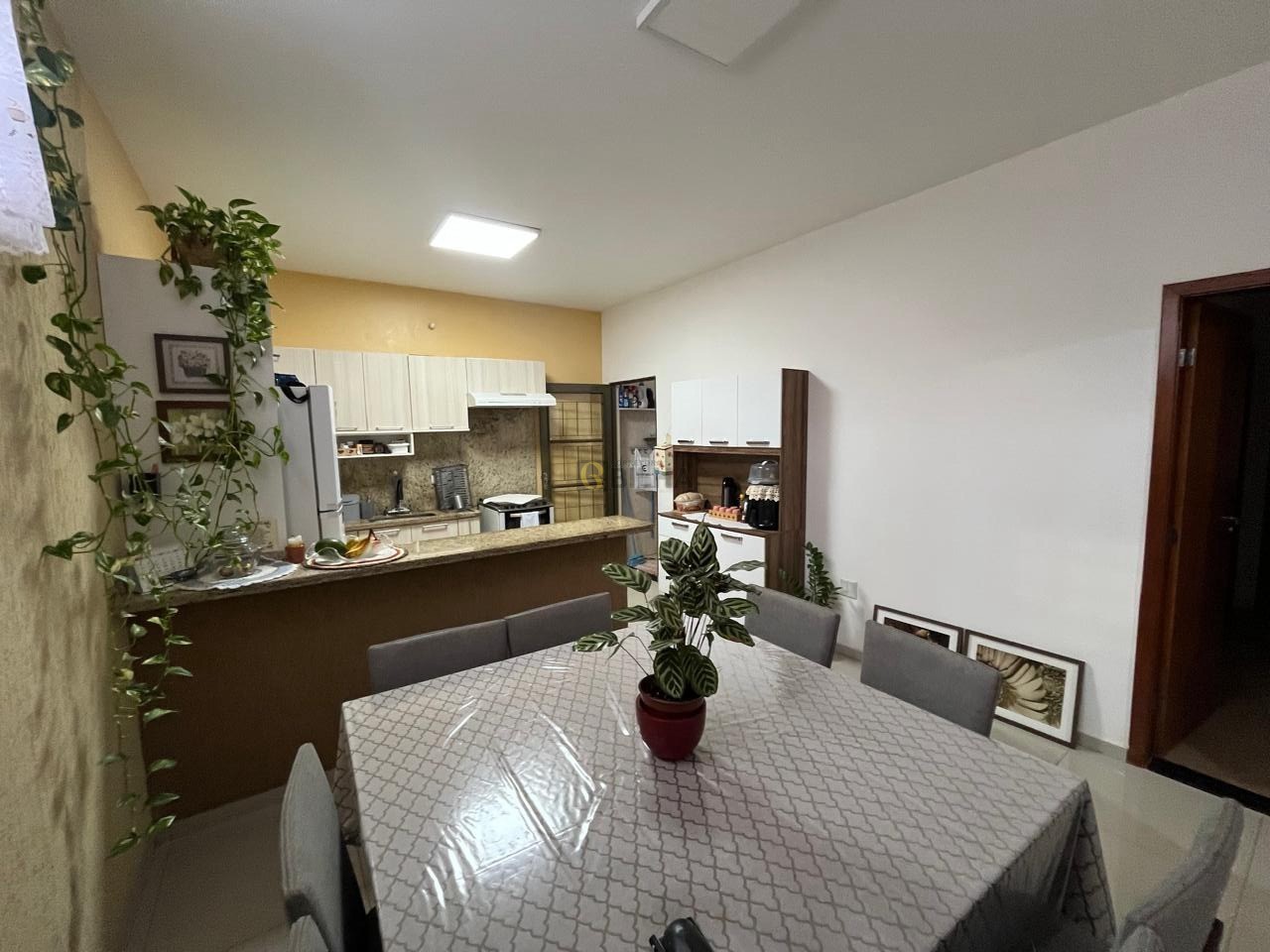Imagens do imóveis Casa a venda no bairro Jardim Neman Sahyun - Londrina/PR