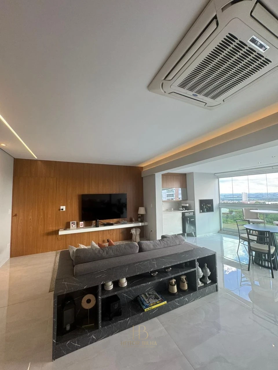 Imagens do imóveis Apartamento de luxo no Ed. Maison Villa Lobos em Londrina