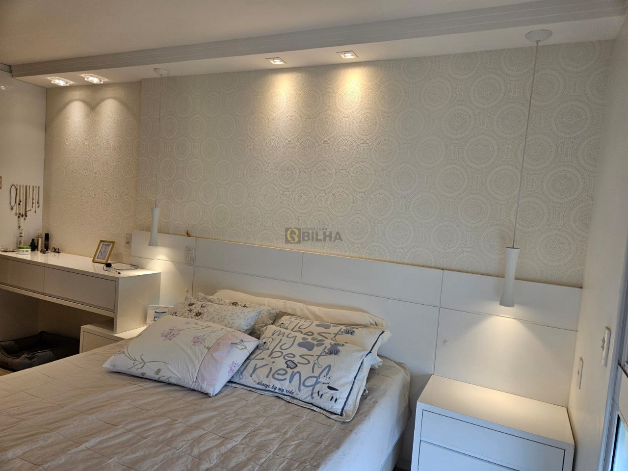 Imagens do imóveis Apartamento a venda no Ed. Cenario Residence no bairro Centro