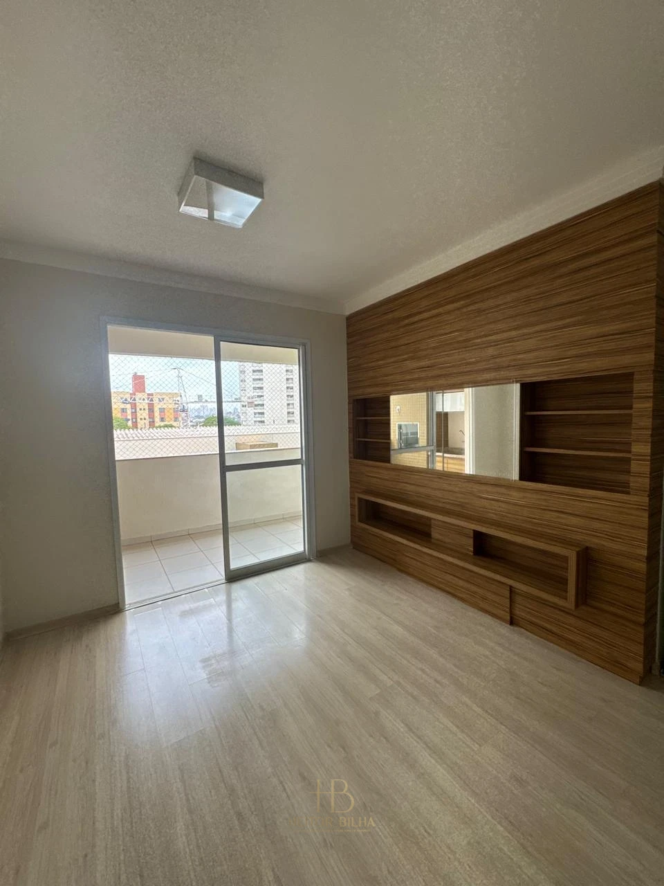 Imagens do imóveis APARTAMENTO A VENDA ED. MIRANTE DO LAGO