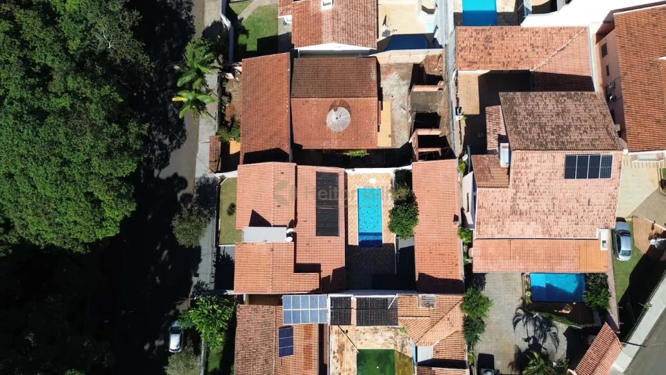 Imagens do imóveis Casa à Venda em Londrina no Jardim Champagnat, Região Oeste de Londrina