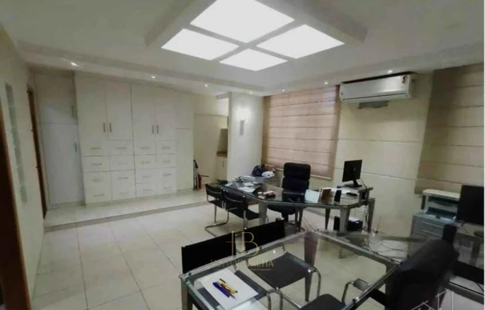 Imagens do imóveis Sala Comercial à Venda no Centro de Londrina