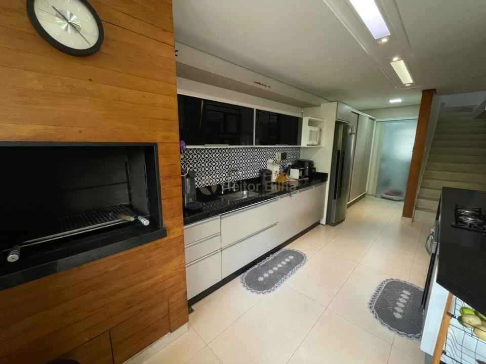 Imagens do imóveis Casa para Alugar em Condomínio Horizontal