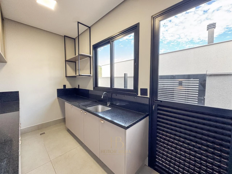 Imagens do imóveis CASA A VENDA CONDOMINIO SUN LAKE RESIDENCE