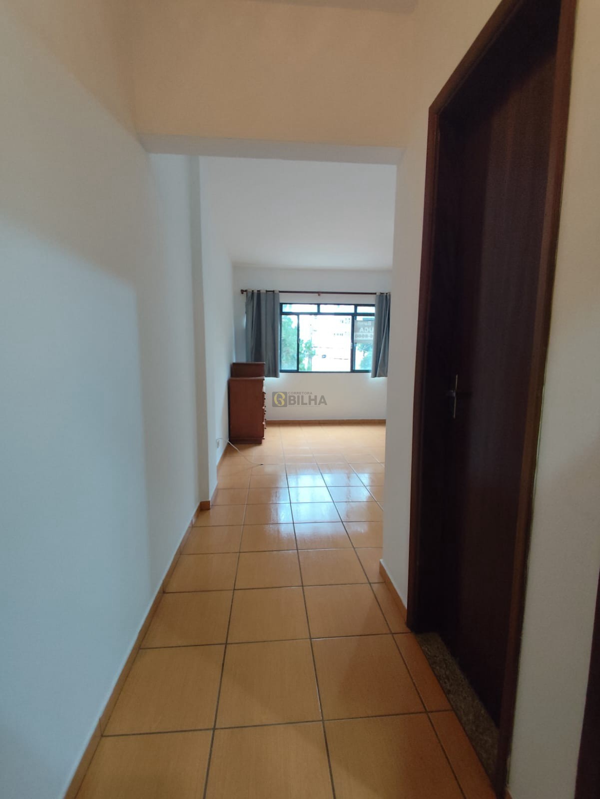 Imagens do imóveis Kitnet /studio para alugar no Condomínio Edifício Talismã no Centro