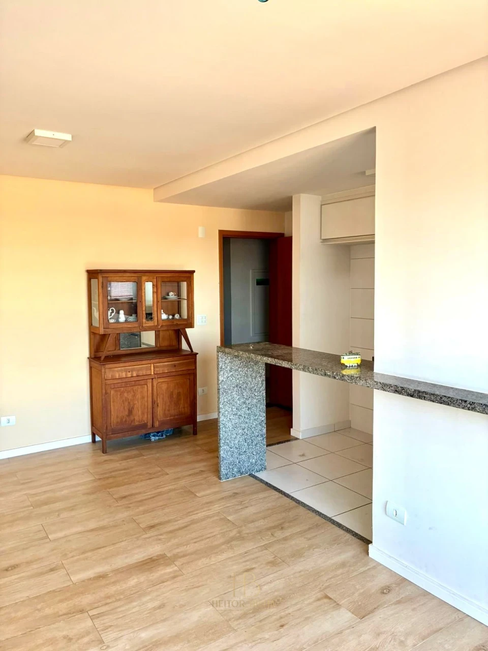 Imagens do imóveis locação  no condomínio Ed. Terraparque no bairro Champagnat