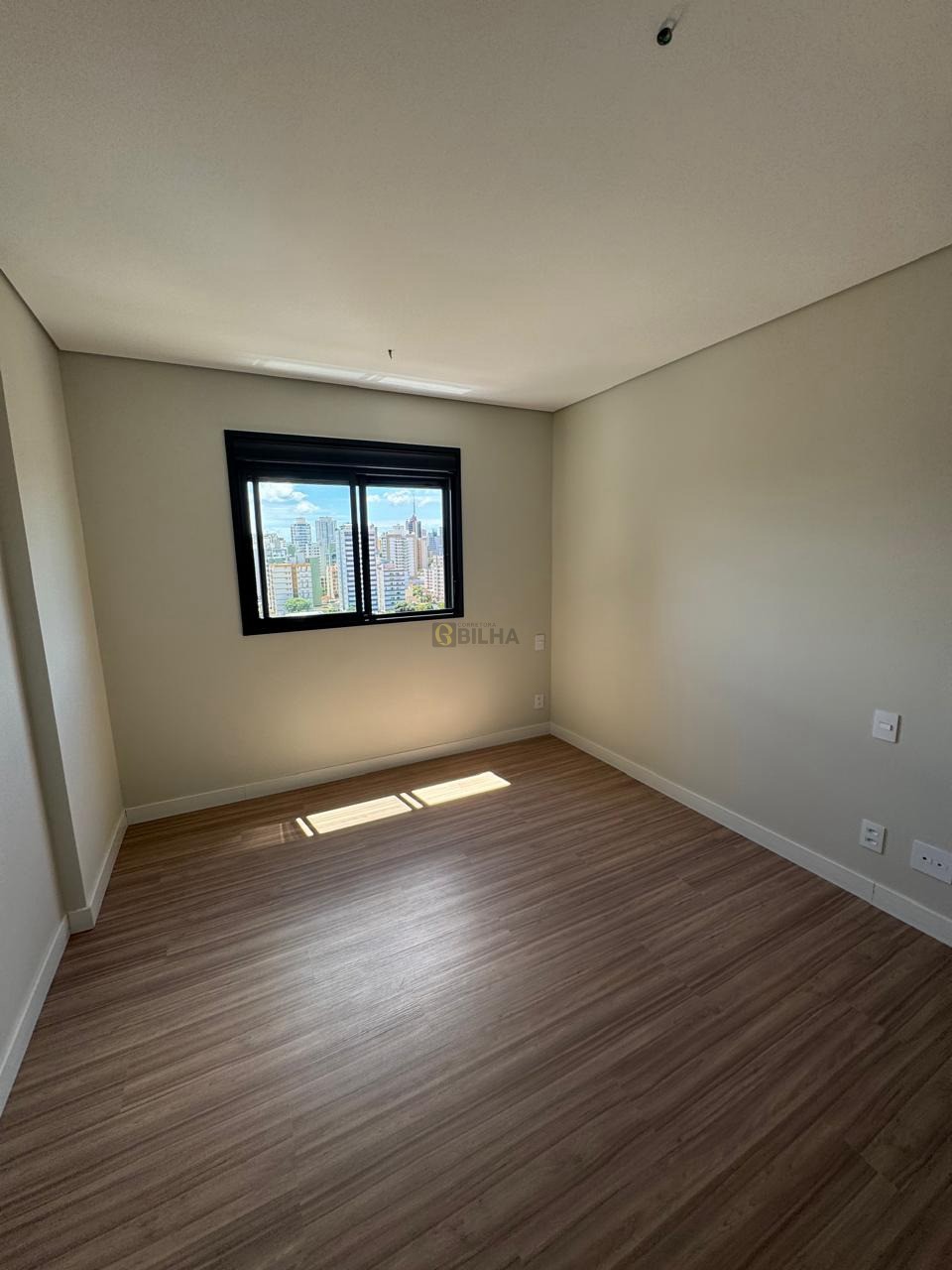 Imagens do imóveis Apartamento a venda no condomínio Ed. Odyssey
