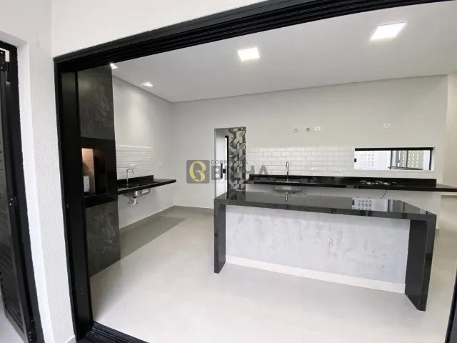Imagens do imóveis Belissima Casa a venda no bairro Jardim Tarumã