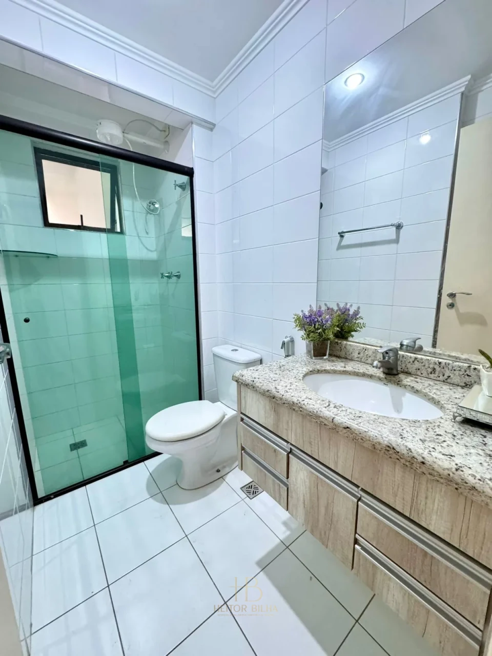 Imagens do imóveis APARTAMENTO PARA VENDA E LOCAÇÃO NO CENTRO