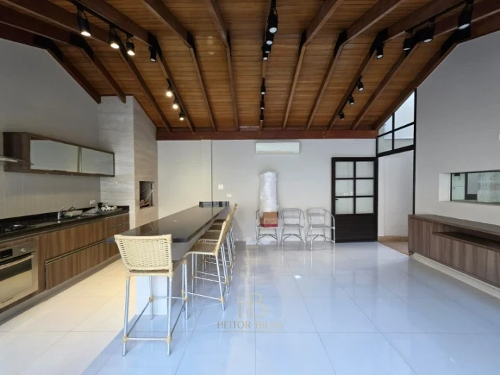 Imagens do imóveis Casa no Condomínio Vale das Araucárias