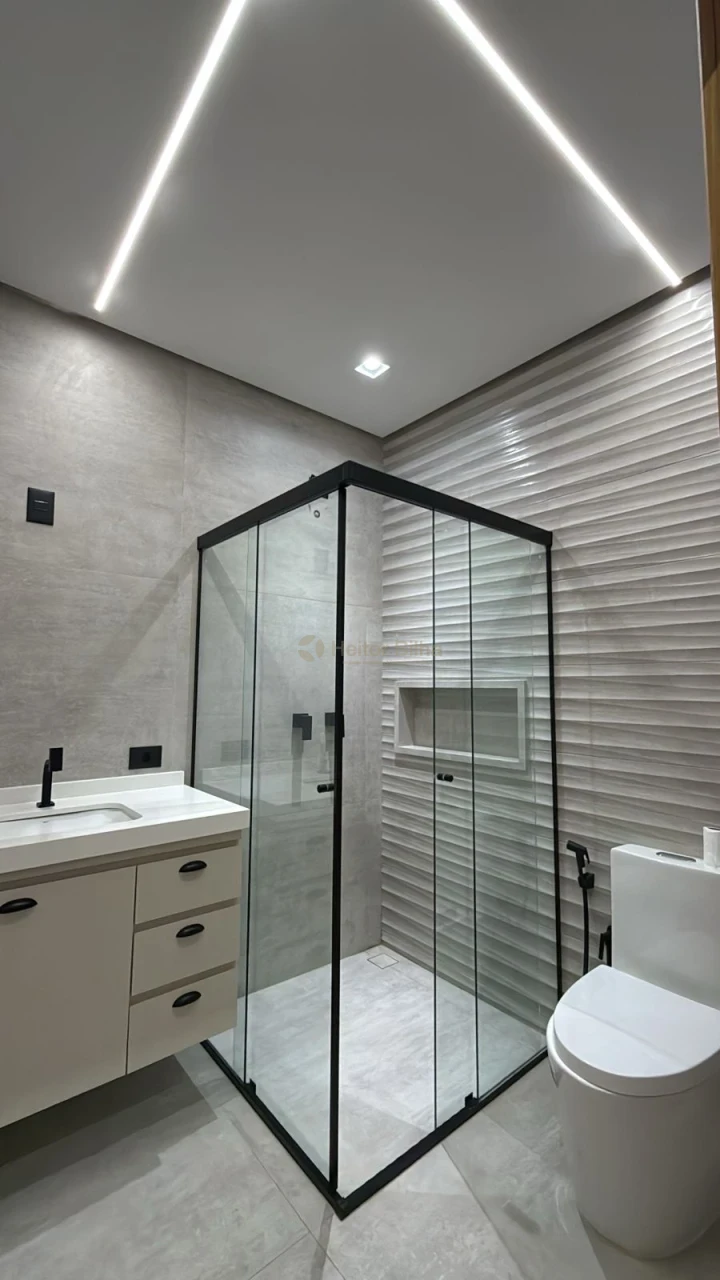 Imagens do imóveis Casa com Piscina em Ibiporã