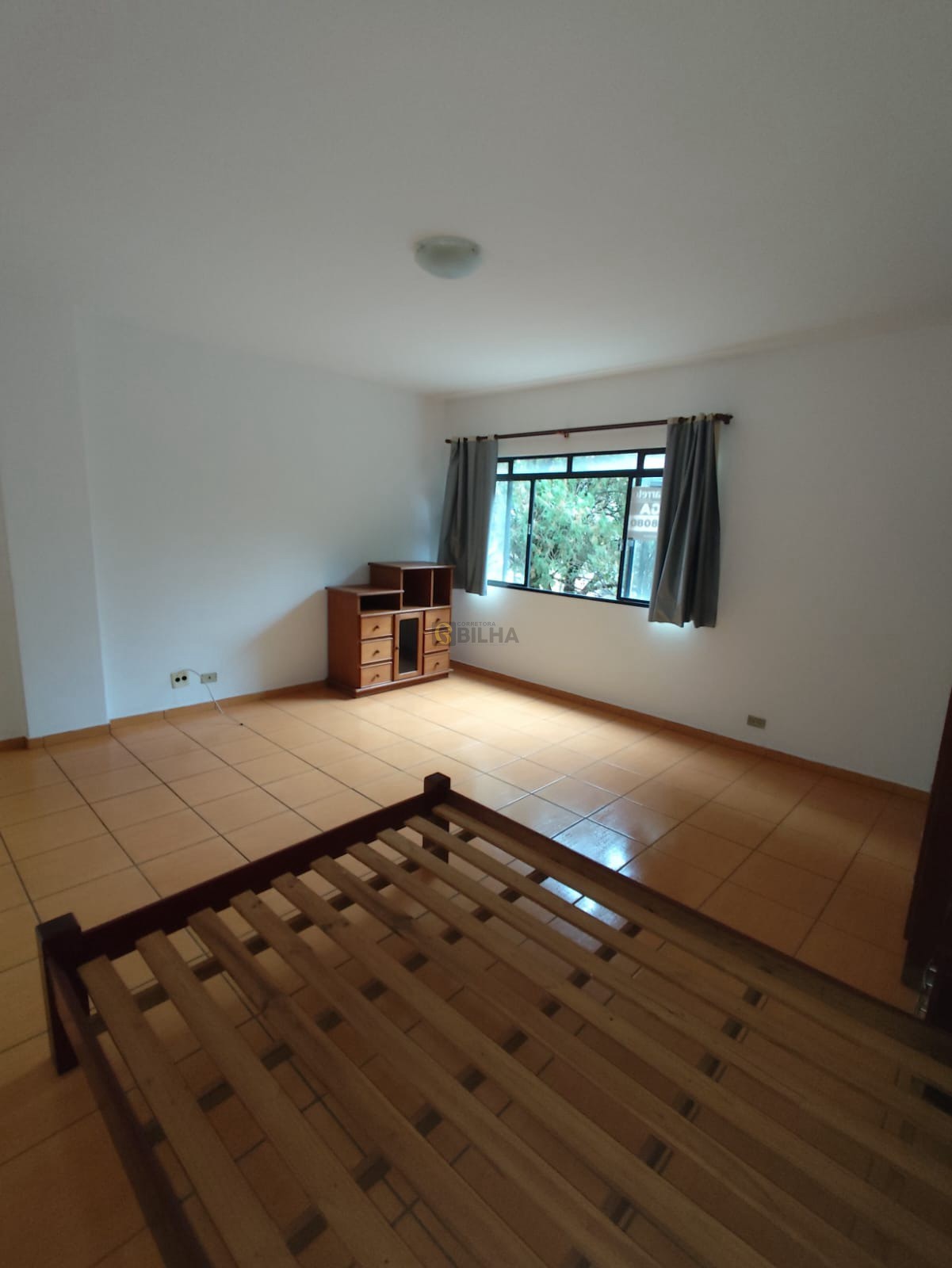 Imagens do imóveis Kitnet /studio para alugar no Condomínio Edifício Talismã no Centro