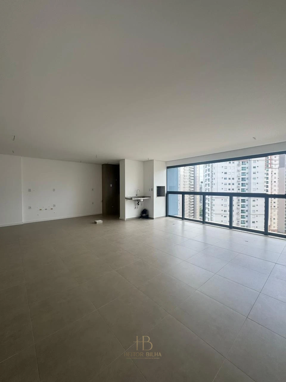 Imagens do imóveis Apartamento a venda no condomínio EDIFÍCIO TAY na Gleba Palhano