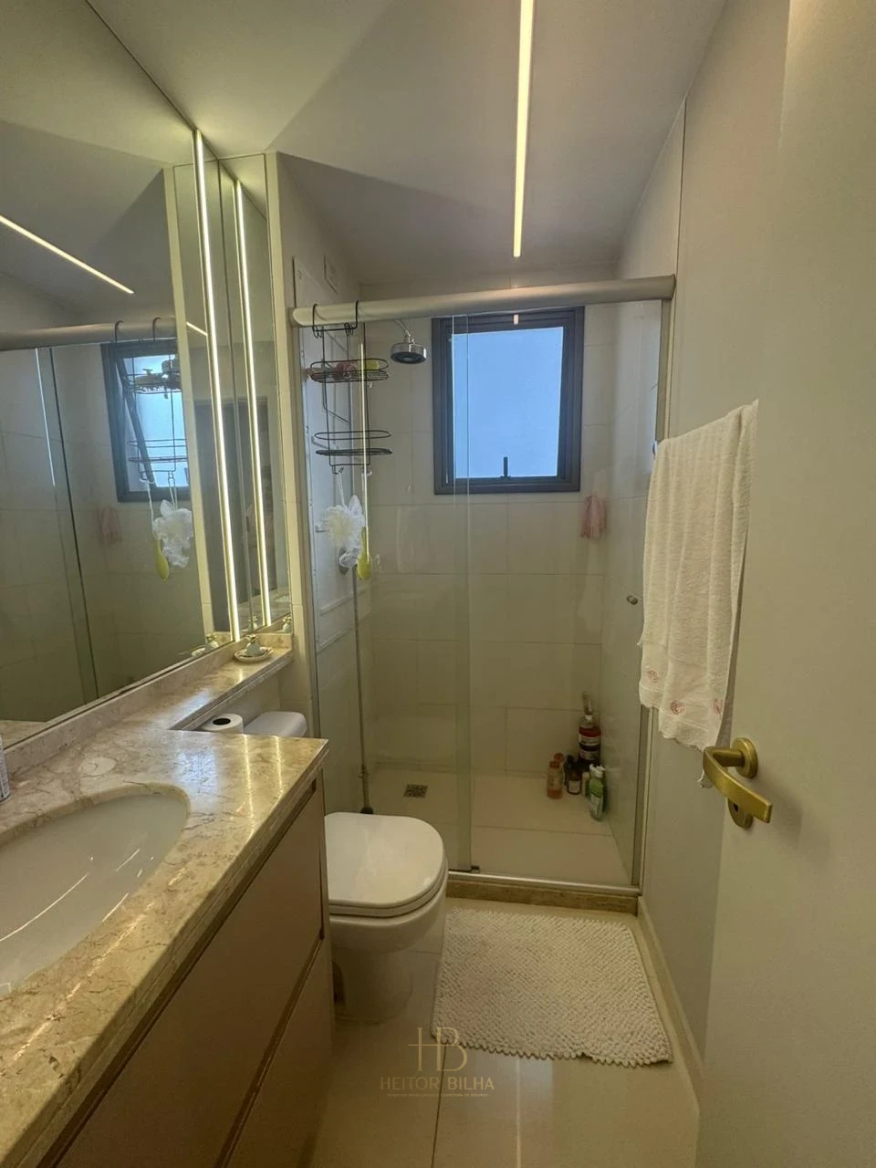 Imagens do imóveis Apartamento de luxo no Ed. Maison Villa Lobos em Londrina