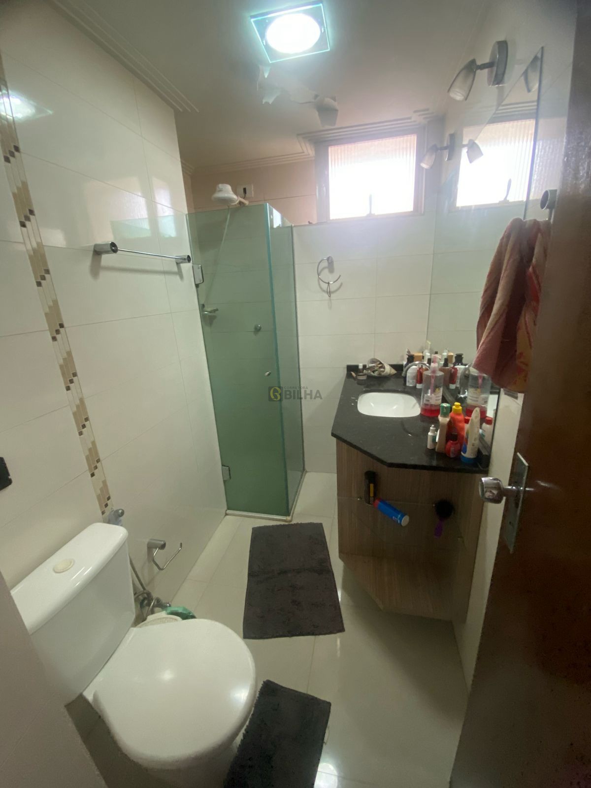 Imagens do imóveis Apartamento à venda, Jardim América - Edifício Carandá - 3 Quartos sendo 1 suíte - 1 Garagem - Cozinha planejada