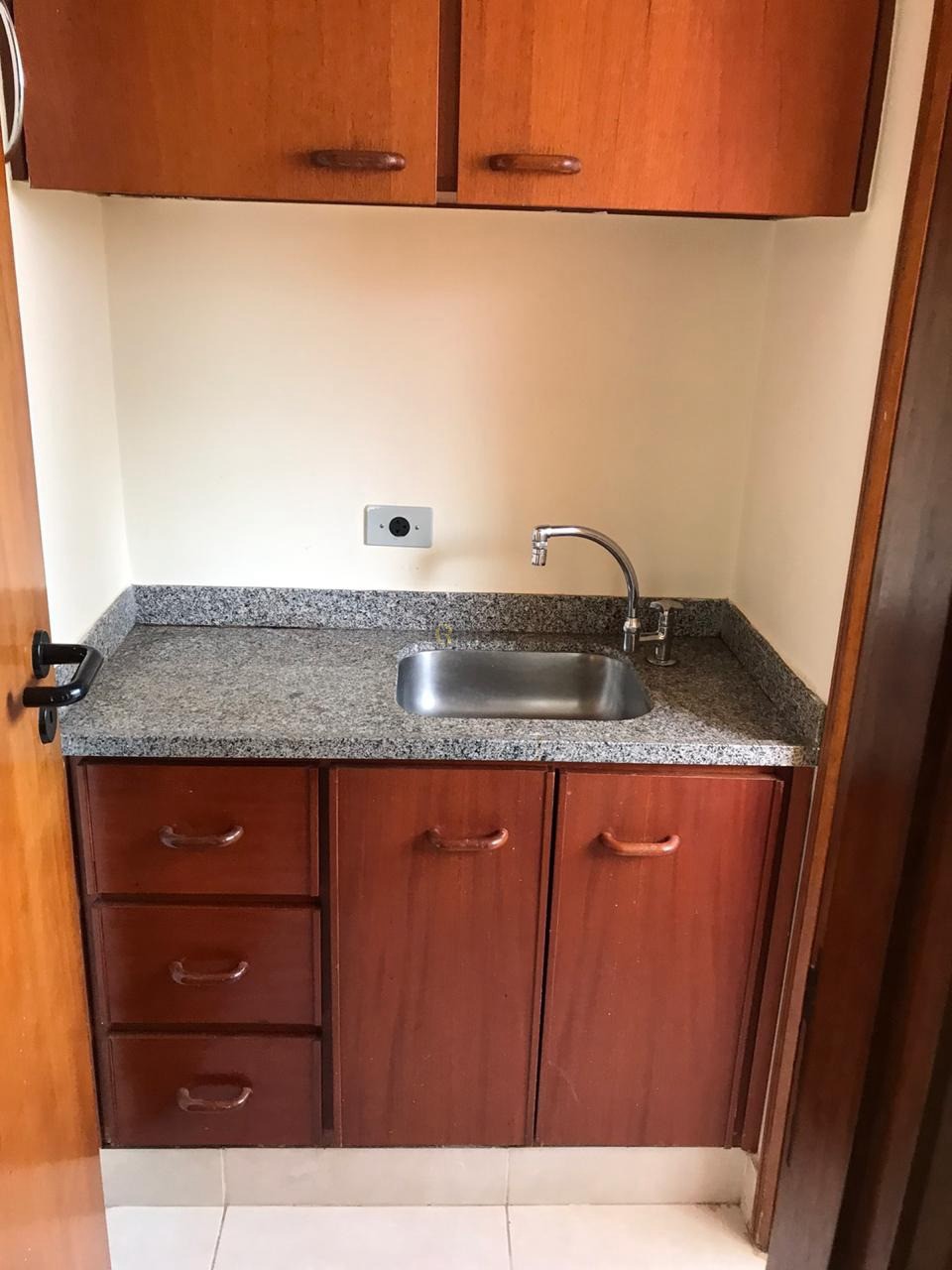 Imagens do imóveis Sala à venda no condomínio PARÁ OFFICE TOWER