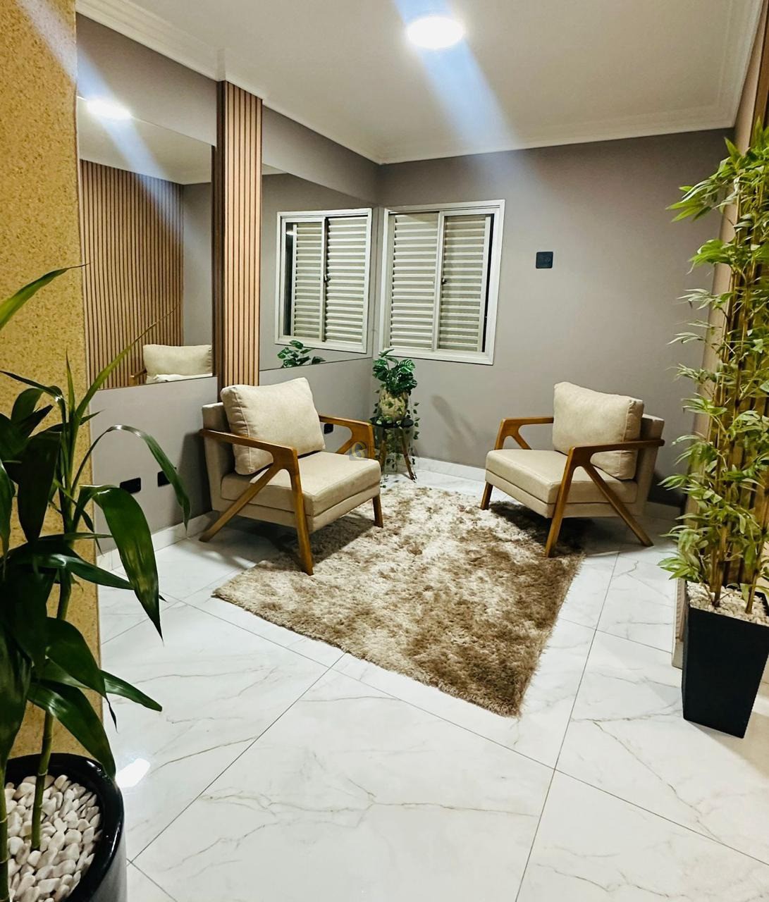 Imagens do imóveis Triplex a venda no condomínio Edifício Ville Dampezzo no bairro Jardim Higienópolis